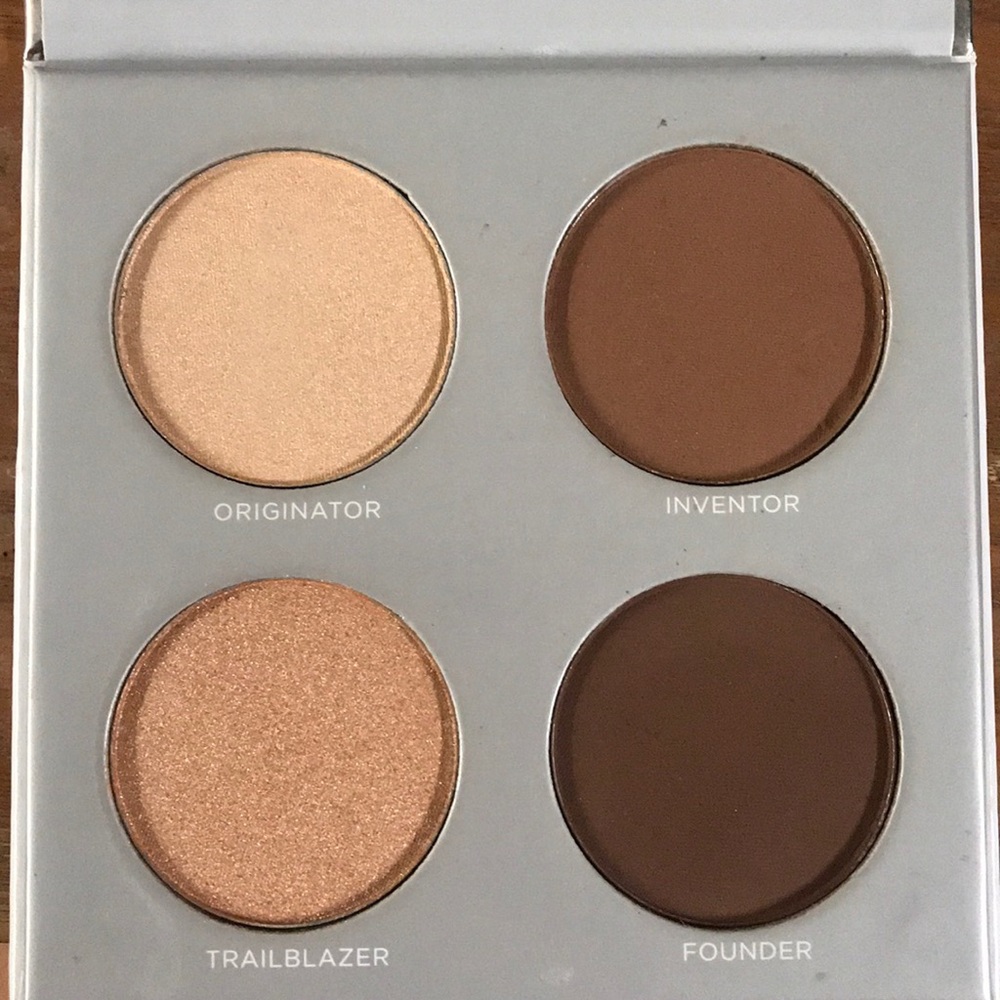 pür cosmetic sculptor Palette